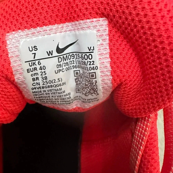 NWOT-Nike Downshifter 12 size Men’s 7. New without box. - Picture 4 of 5